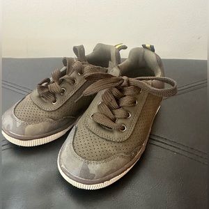 Hammerhead Green Camo Easy On Athletic Shoes Sneakers Baby Toddler Size 10